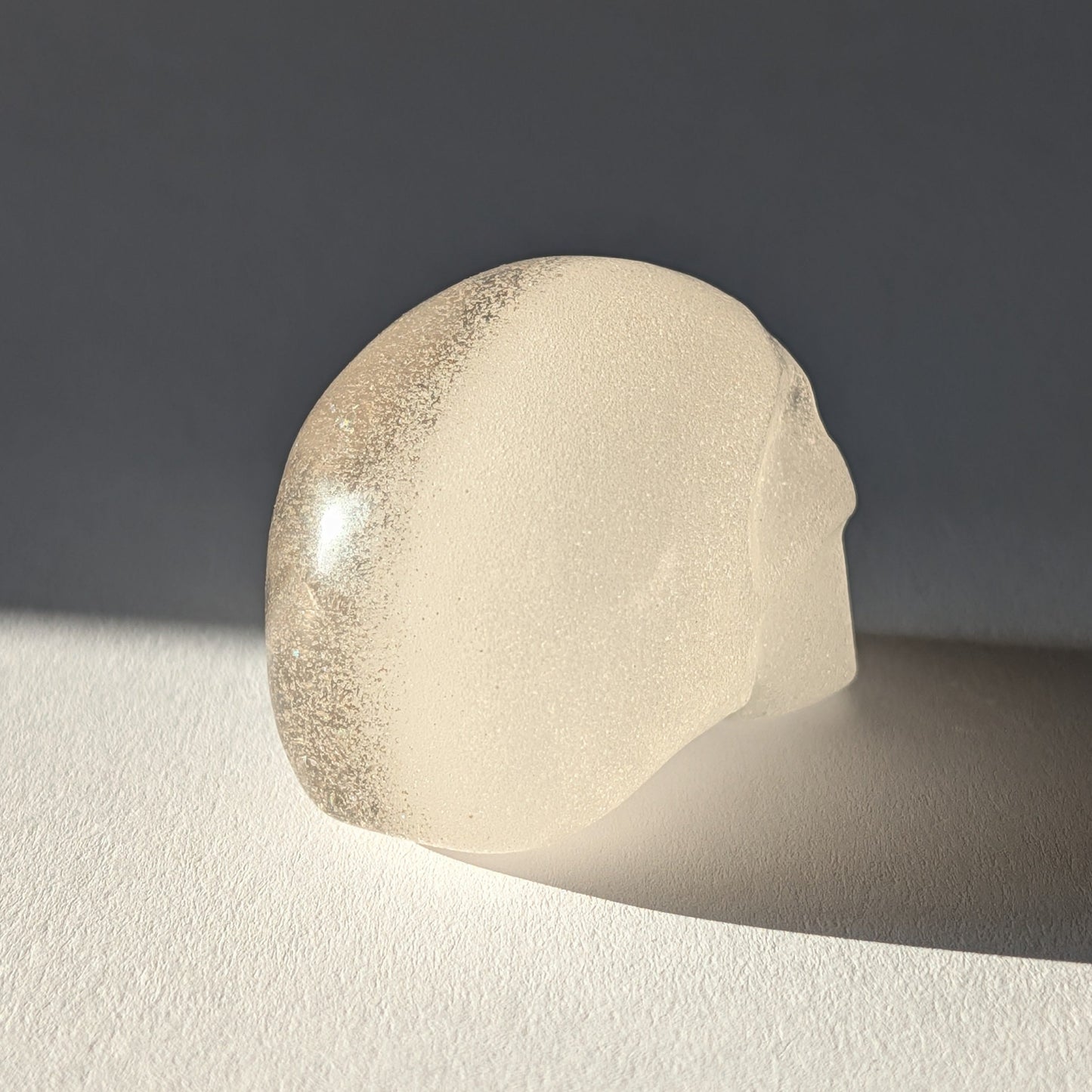 Weißer Kristallschädel Lampedusa Milchquarz 115g