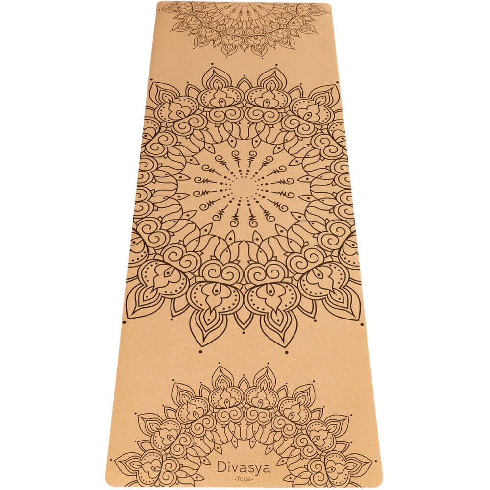 Kork-Yogamatte mit Mandala-Design und Tragegurt