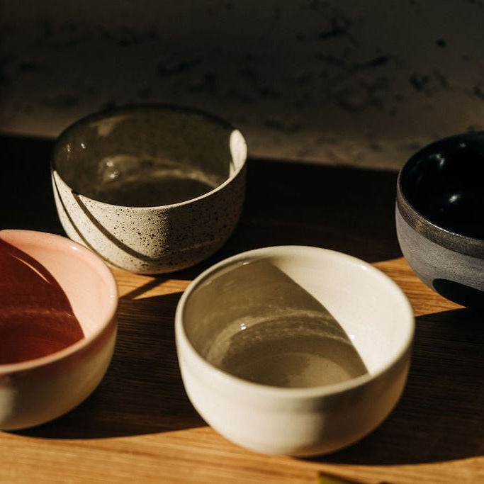 KUMO Flat White Tasse Special Edition Altrosa von Mura Mura Ceramics, weitere Ansicht