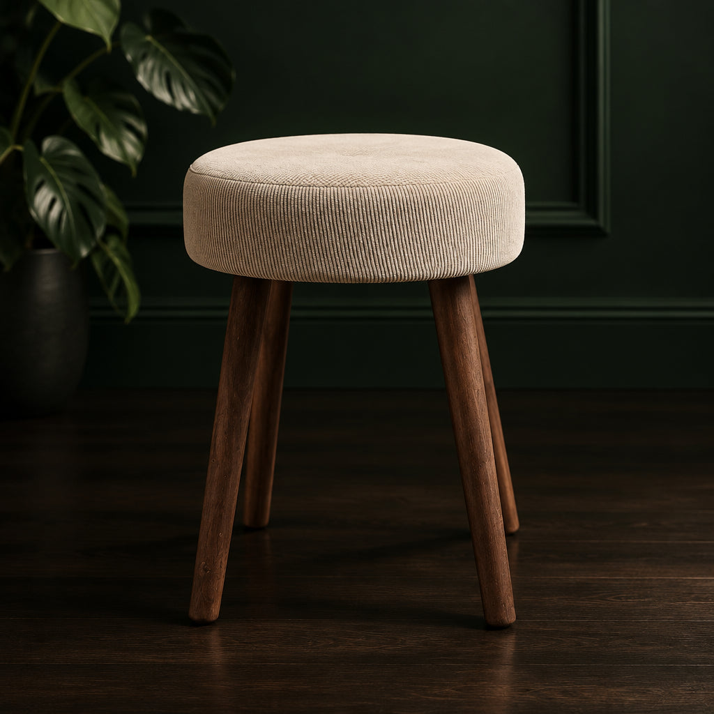 Runder Sitzhocker Cord in Beige mit Holzbeinen von Miamonda, Gesamtansicht