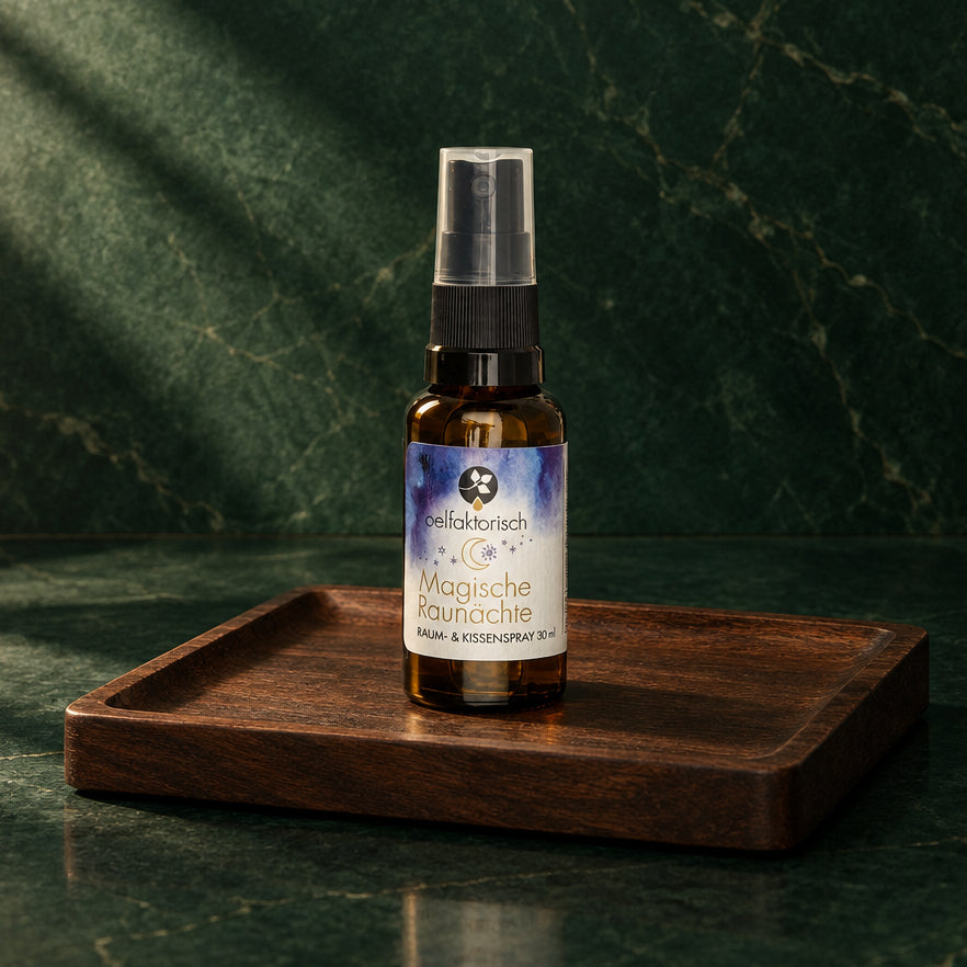 Kissenspray Magische Raunacht von oelfaktorisch, 30-ml-Sprühflasche