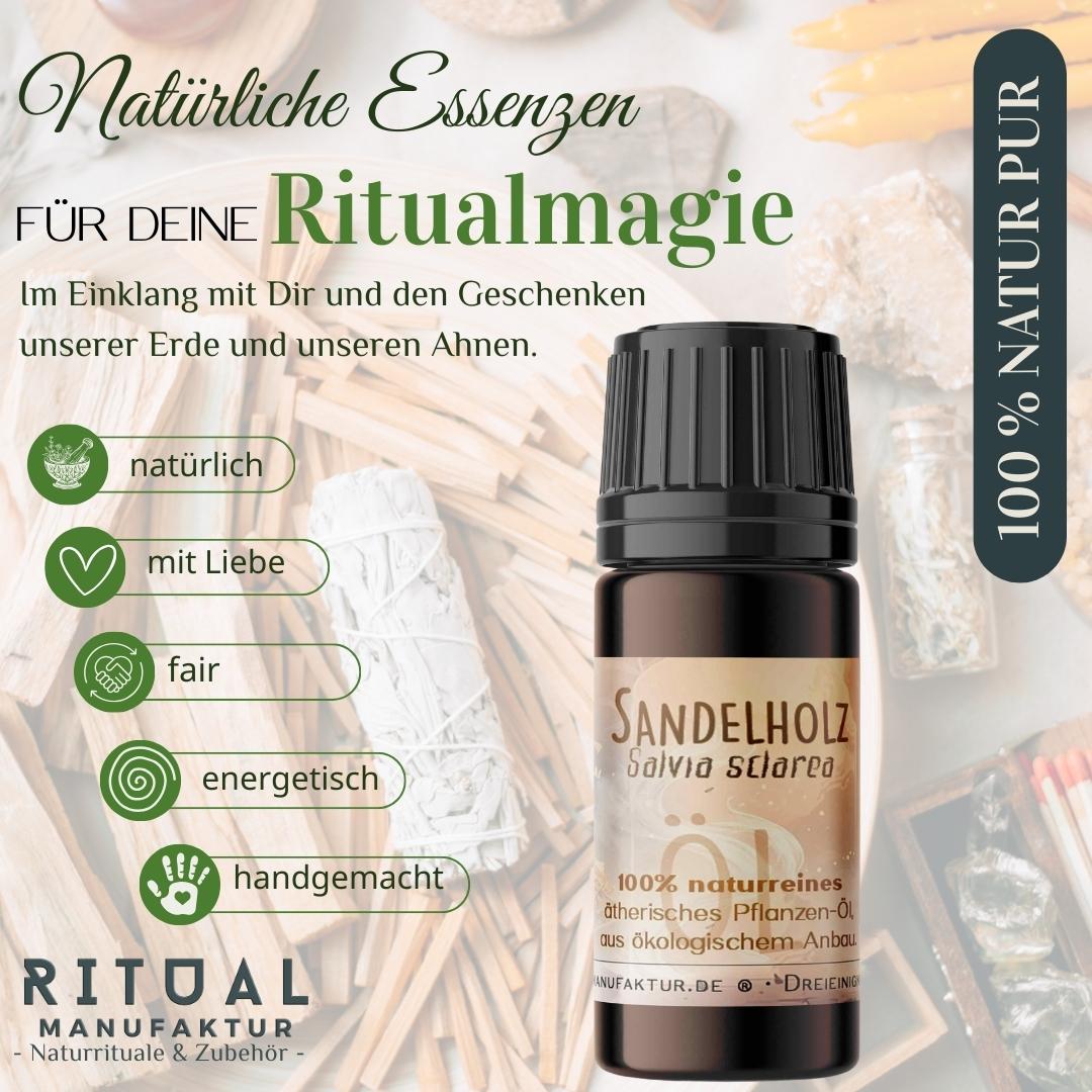 Sandelholzöl-Fläschchen mit dem Schriftzug „Natürliche Essenzen für deine Ritualmagie“