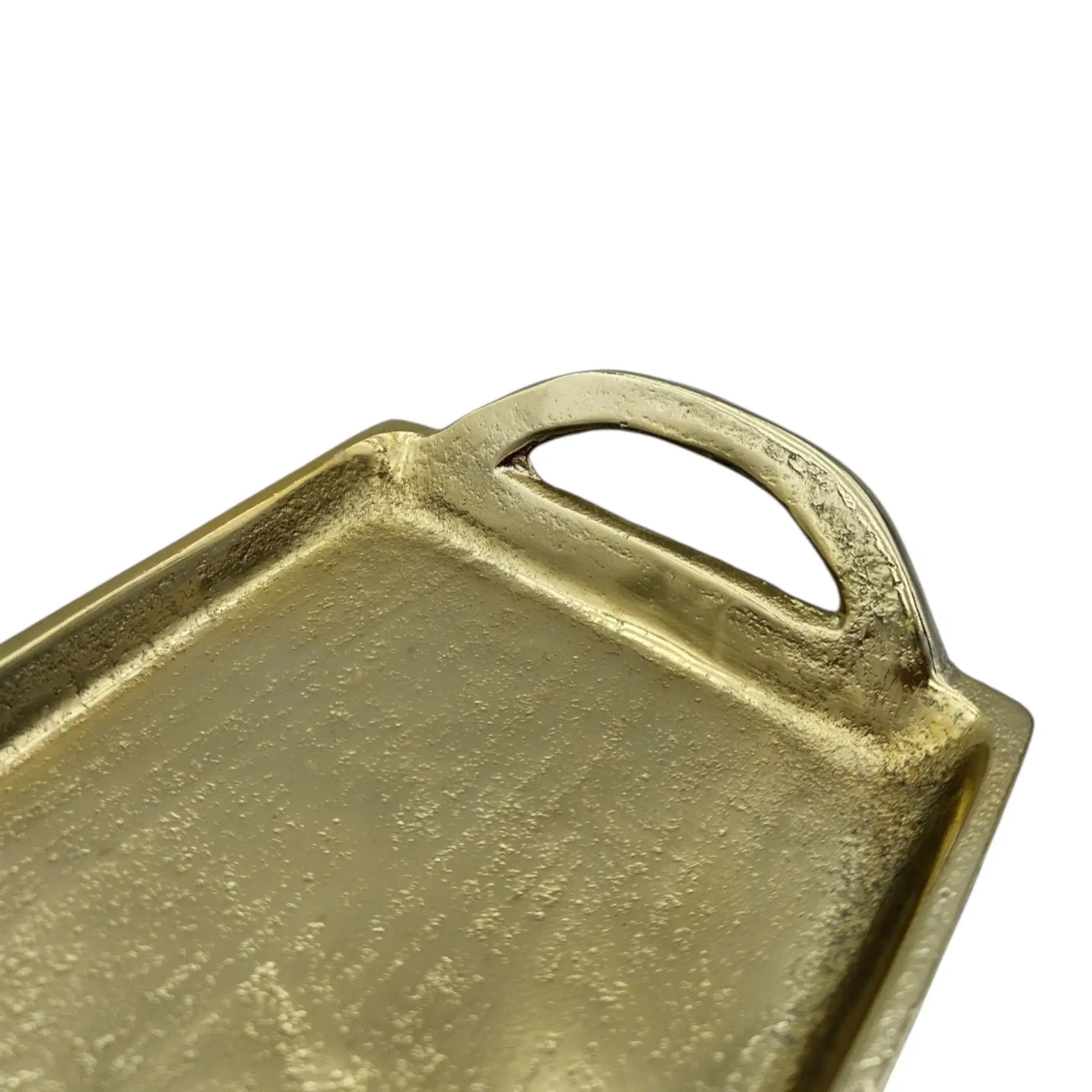 Detailansicht des Gold-Finishs am Dekotablett