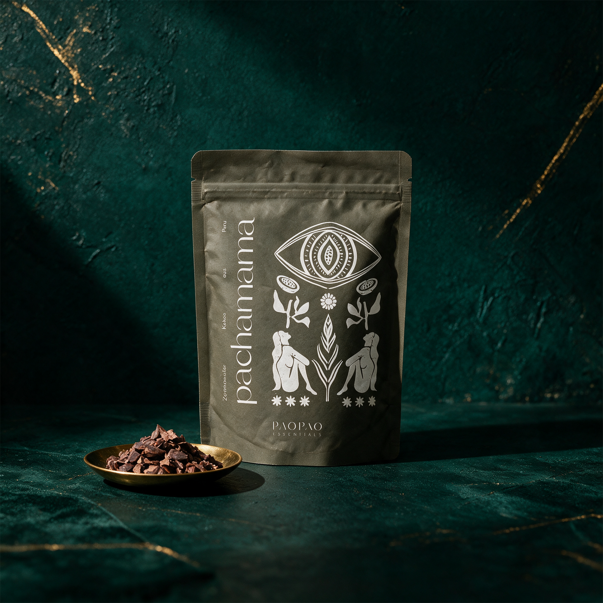 Pachamama Zeremonie-Kakao | Roher Kakao aus Peru, 250 g – Anwendung vor tiefem Smaragdgrün