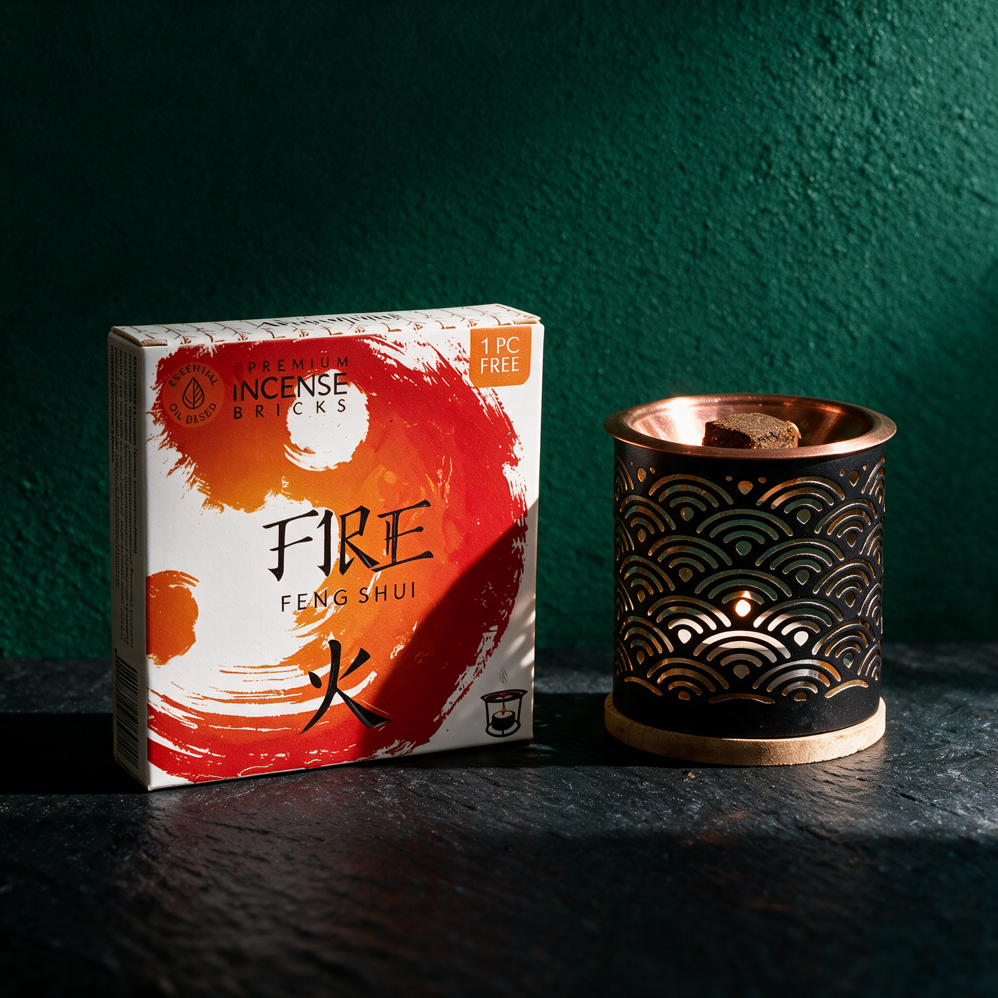 Aromafume Weihrauchblöcke | Natürliches Räucherwerk für Diffuser – Anwendungsansicht in der smaragdgrünen Temple-of-Desire-Bildwelt
