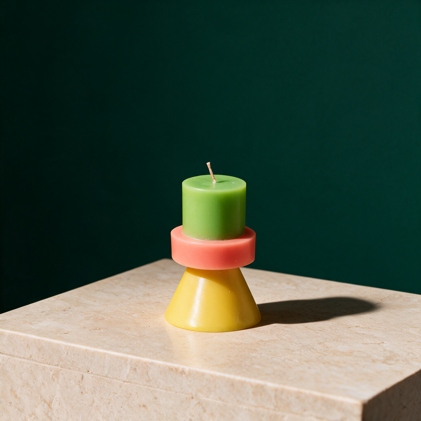 Stack Candle Mini Limette, Koralle & Gelb | Fair-Trade-Stapelkerze aus Stearin – reine Produktansicht in der Temple-of-Desire-Bildwelt