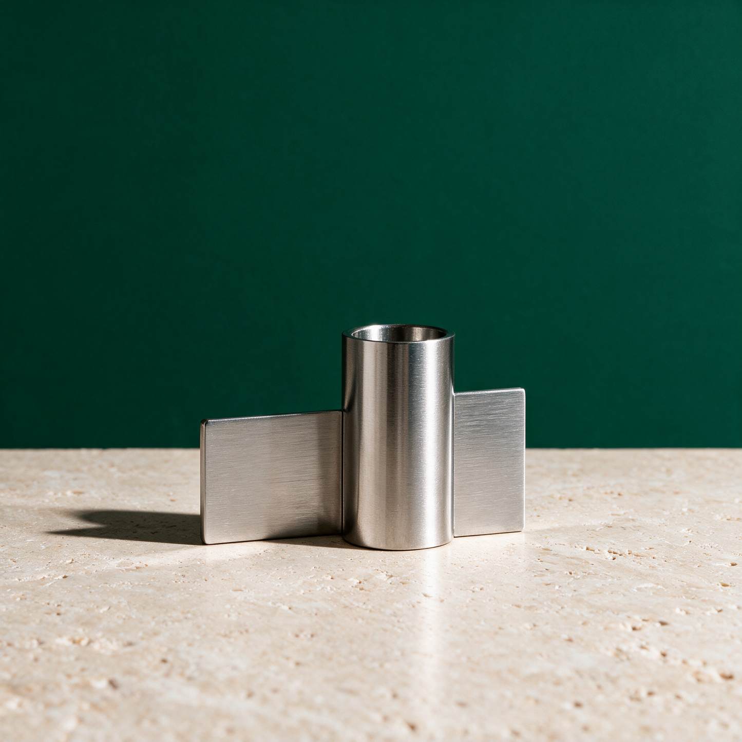 Icon Kerzenhalter | Grafischer Edelstahl-Halter in 4 Farben – variant brushed-chrome, Variante Brushed Chrome in der Temple-of-Desire-Bildwelt