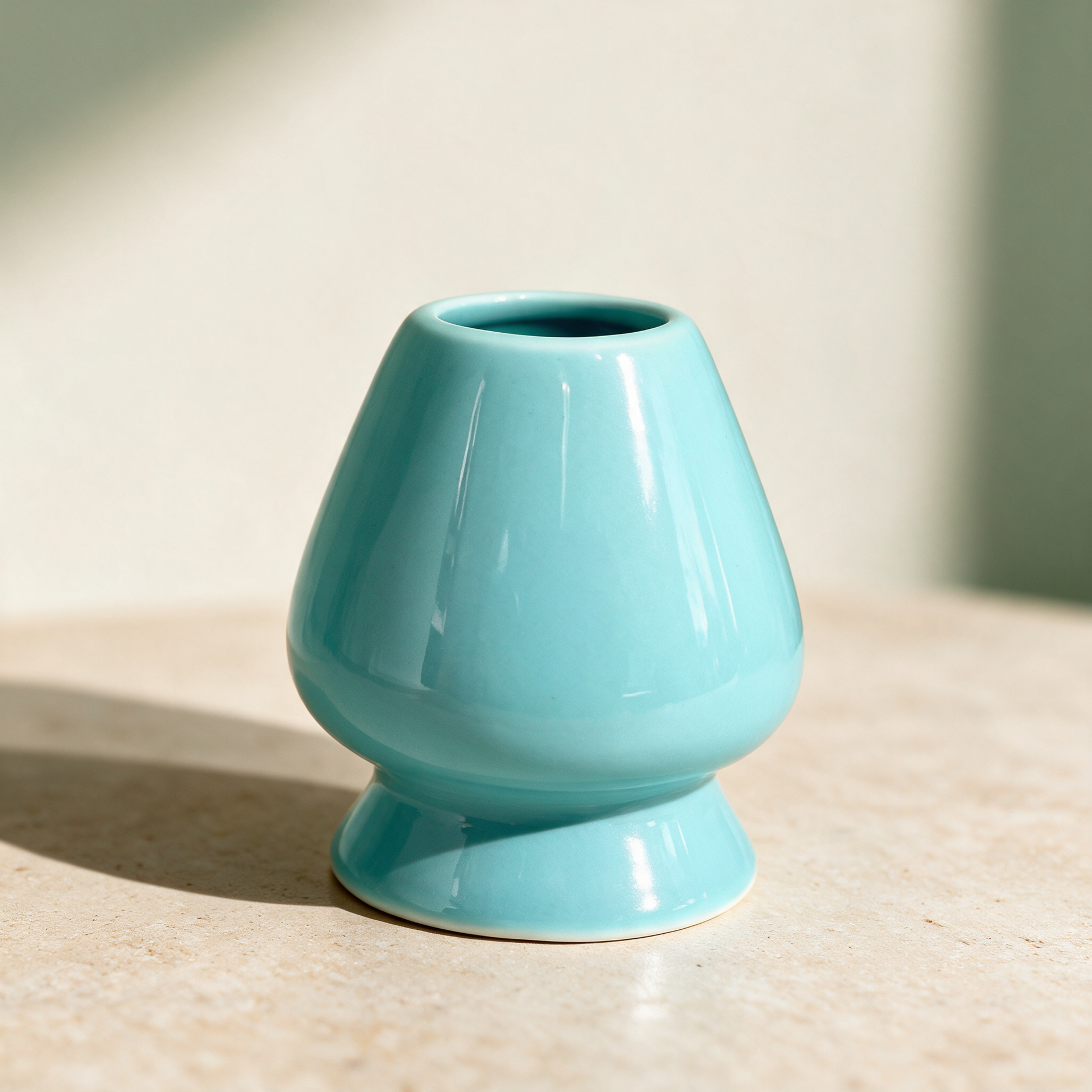 Chasentate Matchabesenhalter | Halter für die Chasen-Pflege in 20 Farben – variant cyan, Variante Cyan in der Temple-of-Desire-Bildwelt