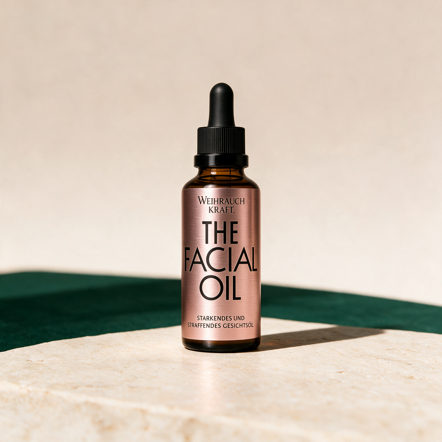 THE FACIAL OIL | Weihrauch-Gesichtsöl mit Argan- & Mandelöl – reine Produktansicht in der Temple-of-Desire-Bildwelt