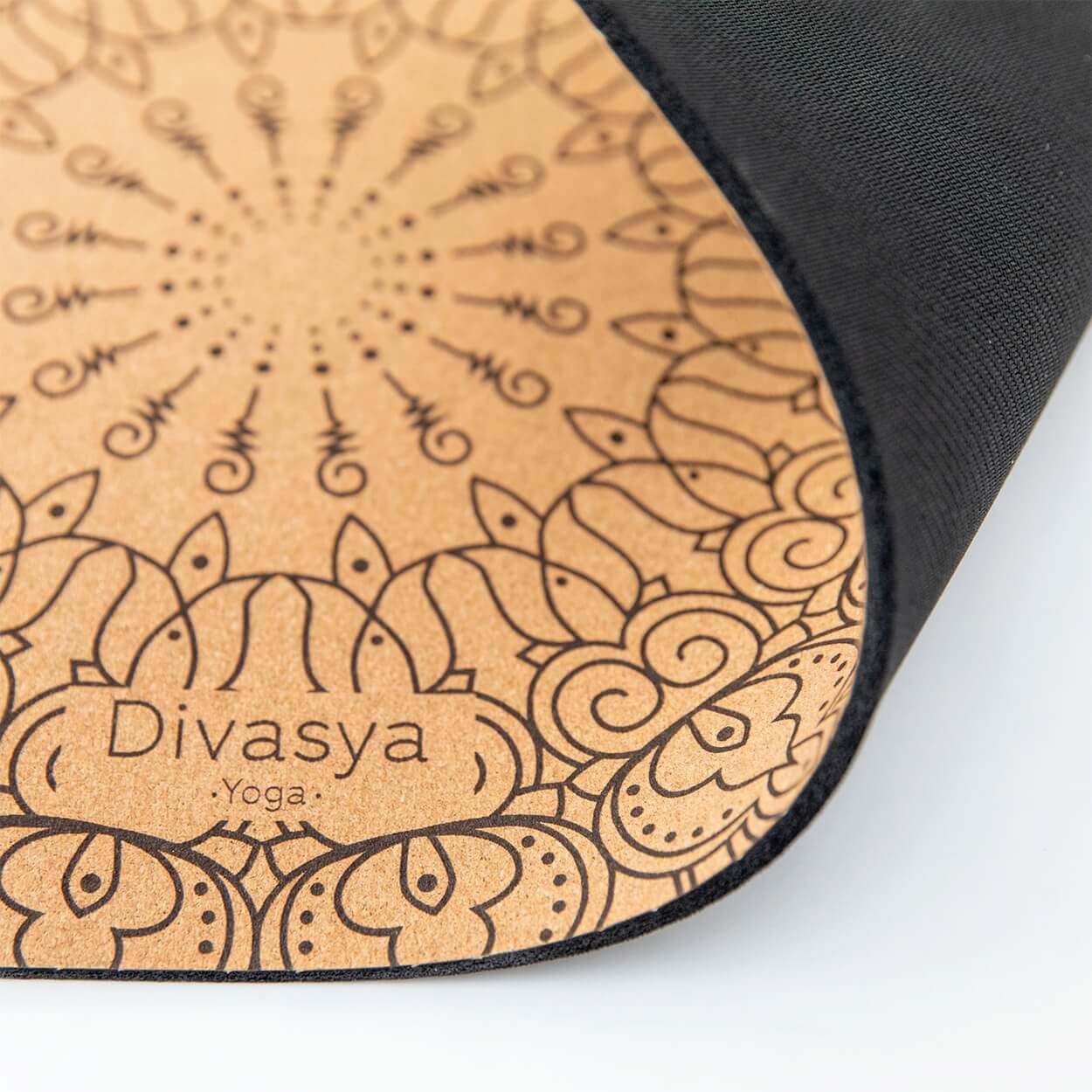Yoga Pad als Unterlage für Handgelenke im Vierfüßlerstand